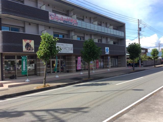 東名御殿場インターより車で1〜2分です